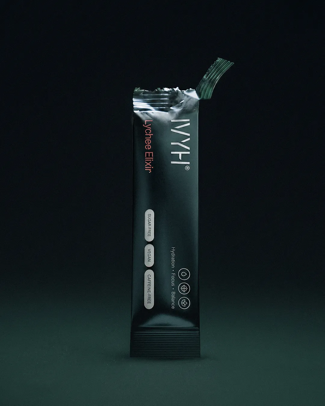 IVYH sachet stick standing upright